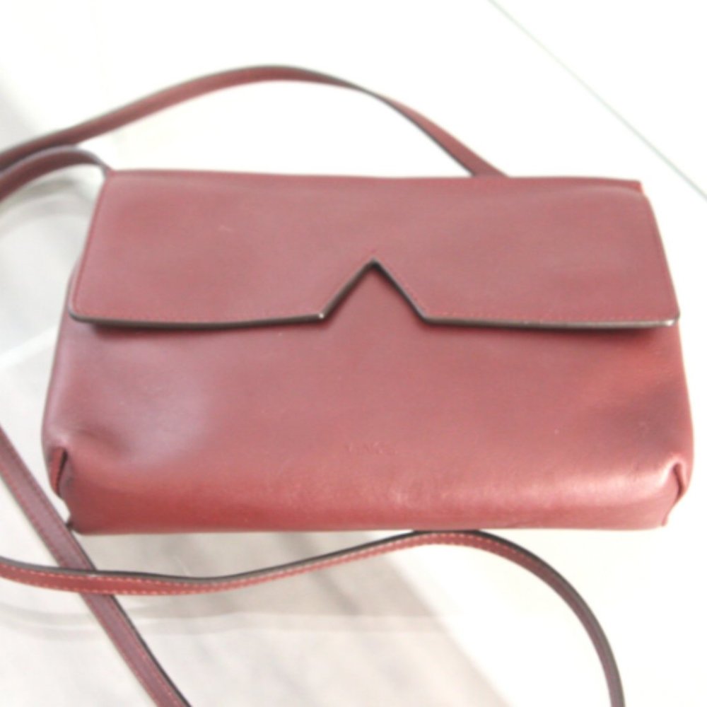 Vince Signature Collection - Small Leather Crossbody Bag (Burgundy)